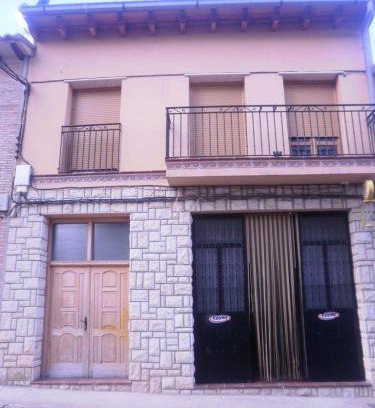 Torralba de los Sisones Hotel | Bar hostal Torralba de los sisones