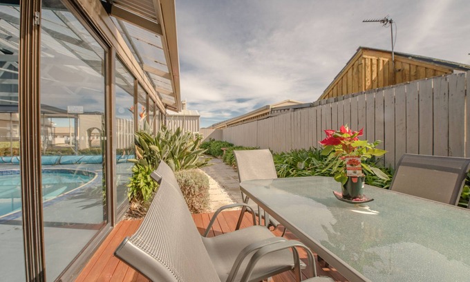 Devonport Hotel | Barclay Motor Inn