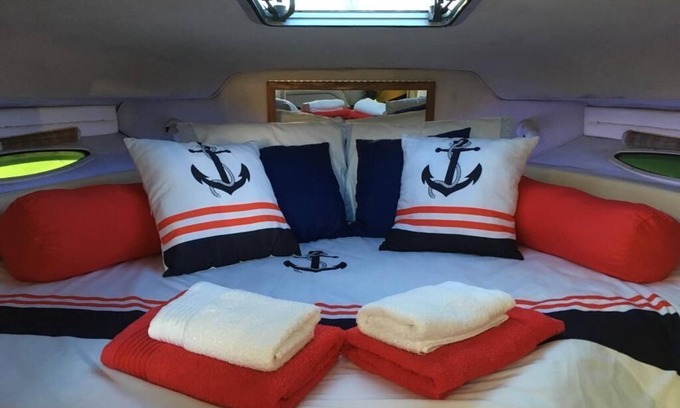 Campanha Boat Rental | Barco Hotel - Sleep Boat