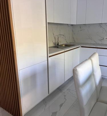 Burtaisi Apartment | BarDeluxe
