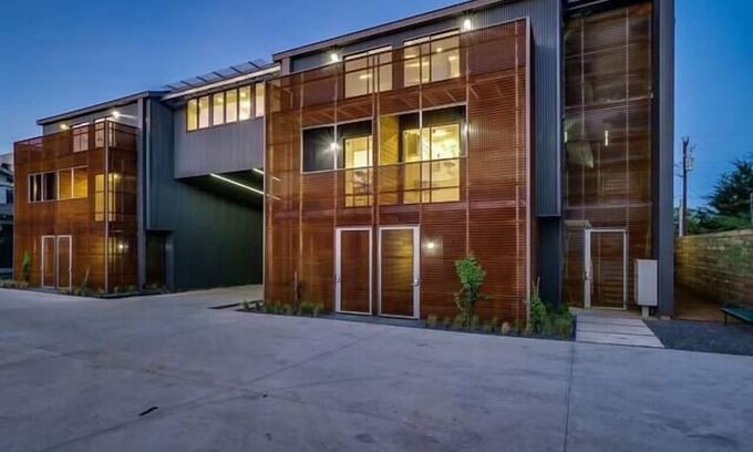 Kessler Apartment | Bardo Lofts Suite 302