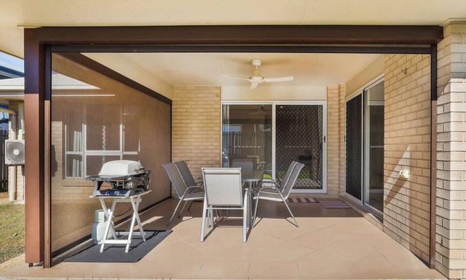 Bargara House | Bargara HavennWelcome to your personal oasis: Coastal calm blends with style.