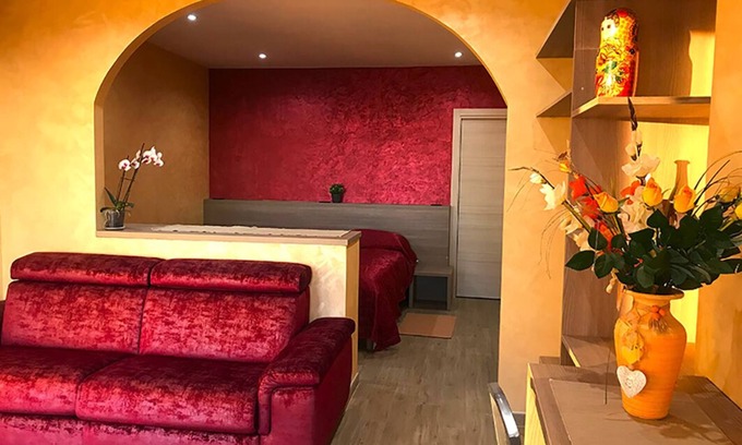 Rodello Bed & Breakfast | "Barolo" room in the Langhe Unesco hills, overlooking Alba