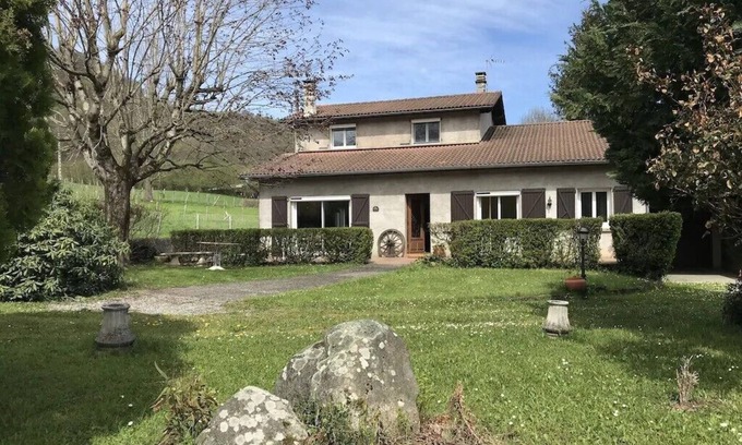 Esbareich Villa | Barousse Valley in Esbareich 65370 Hautes-Pyrénées. Minimum of 7 nights