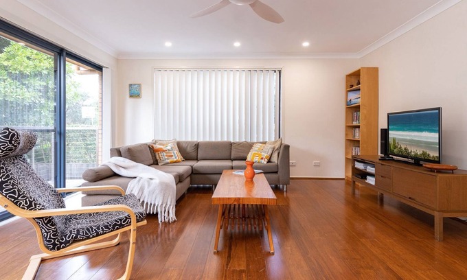 Boomerang Beach House | Barrels at Boomerang