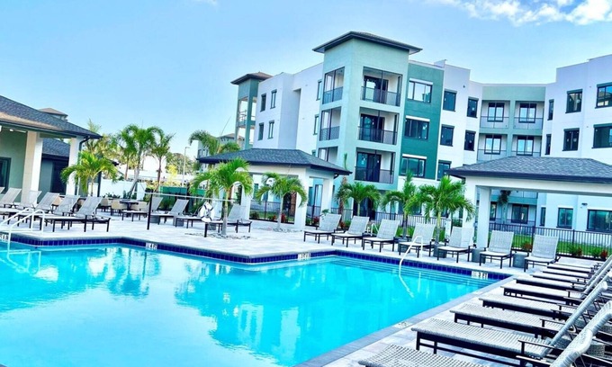 Palmetto Apartment | Barsala l 1BD w/Pool and Yoga Studio