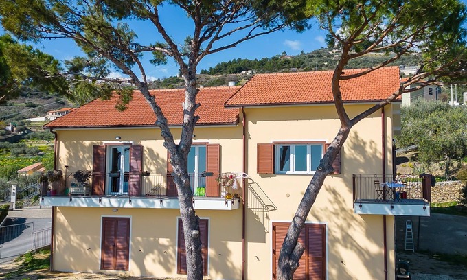 Piani-Ciapin Apartment | Bart House - Breathtaking Sea View