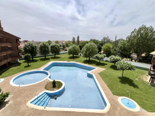Villamanan Apartment | BaruHaus duplex piscina y parking Villamañán 2