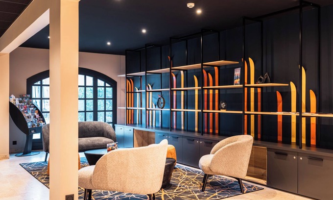 Albertville Hotel | Base Camp Lodge - Albertville