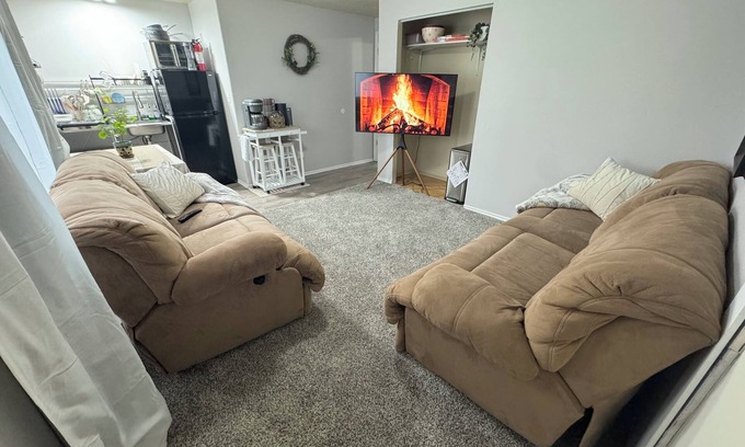 Eagle Mountain Apartment | Basement 2 Bedroom Apartment in Eagle Mountain