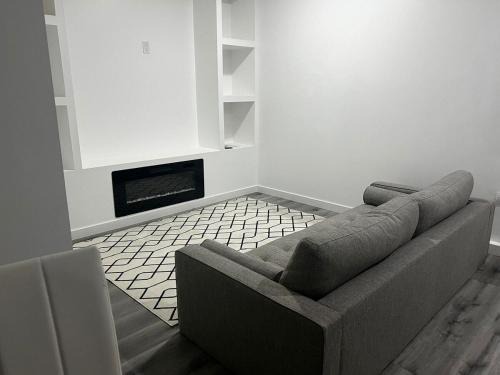 Southwest Edmonton Apartment | Basement in Keswick Edmonton