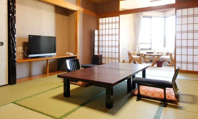 Osatsucho Hotel | Basic room 10 tatami Japanesestyle room with b/Toba Mie