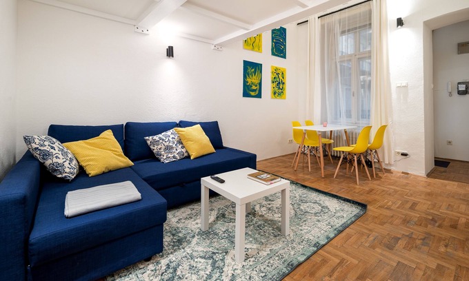Belvaros - Lipotvaros Apartment | Basilica Heart Apartment - Most Central Location