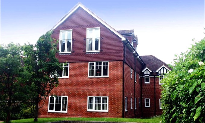 Basingstoke Apartment | Basingstoke Apartments - St Raphael House, City Centre Charming Apartments