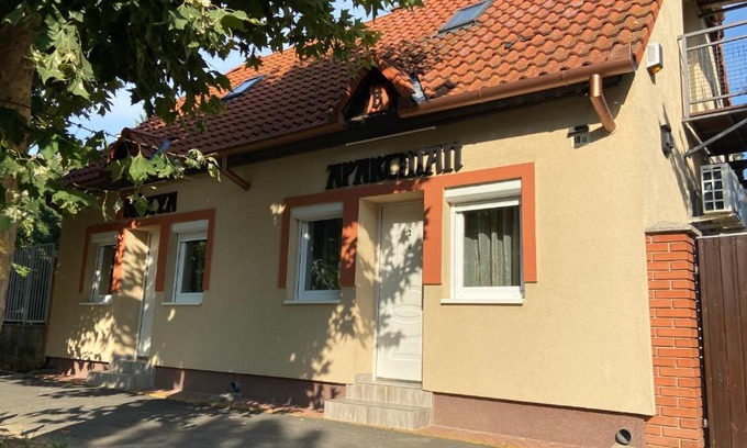 Siklos Apartment | Bástya Apartman Siklós