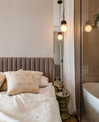 gmina Parzeczew Apartment | Bathtub and View 21st Floor The WAW Sawa