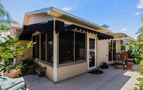 Bonnybrook Villa | Baton - Patio Villa By Palmer LegendsVillagepeople
