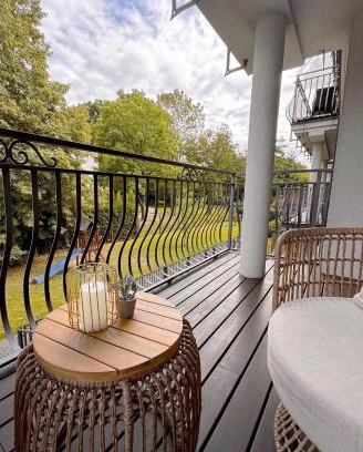 Pszczyna Apartment | BATOREGO FLATS No 13 Pszczyna - Walk to Castle - Apartment with Parking, Balcony, Elevator, Fast WiFi