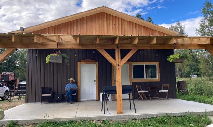 Clearwater House | Battle Creek Ranch, Wells Gray Park
