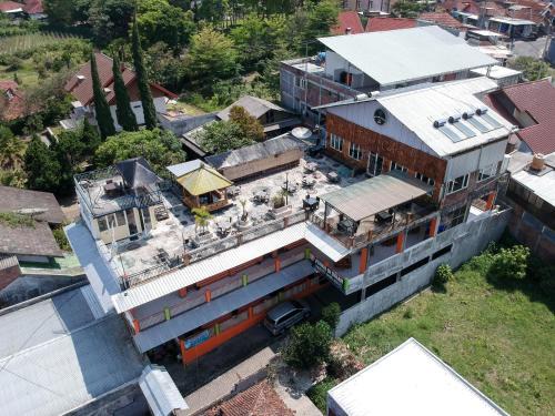 Ngaglik House | Batuque Town Villa