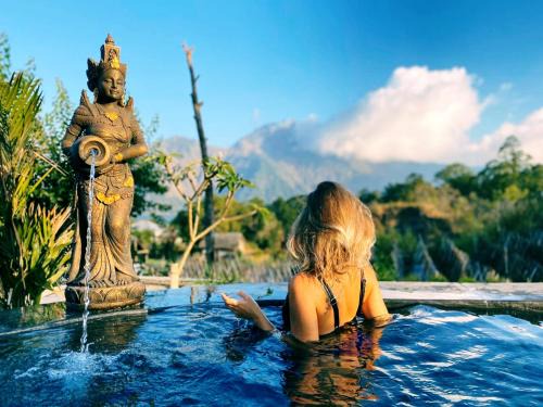 Toya Bungkah House | Batur Pyramid Guesthouse