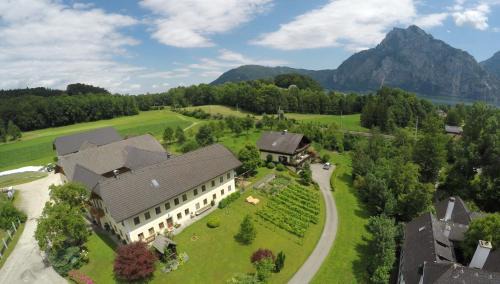 Altmuenster House | Bauernhof "Unteres Feld"