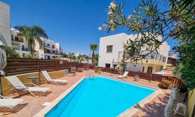 Oroklini Apartment | Bay Bliss Pool Apartment