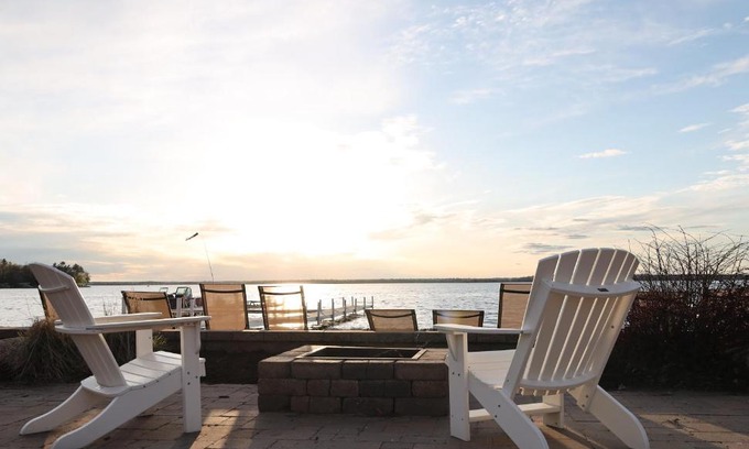 Nisswa Apartment | Bay Colony 766 - lower