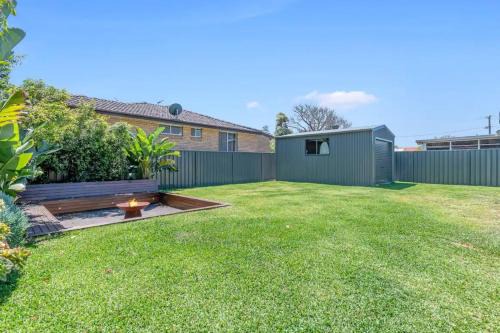 Nelson Bay House | Bay Escape, 32 Wahgunyah Rd - Beautiful property with boat parking, WiFi and ducted air conditioning