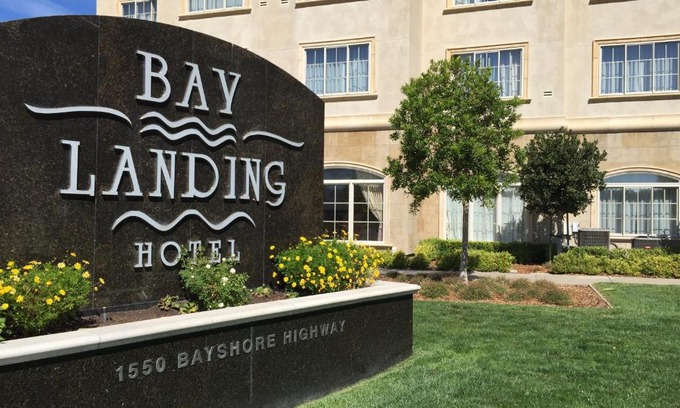 Burlingame Hotel | Bay Landing Hotel