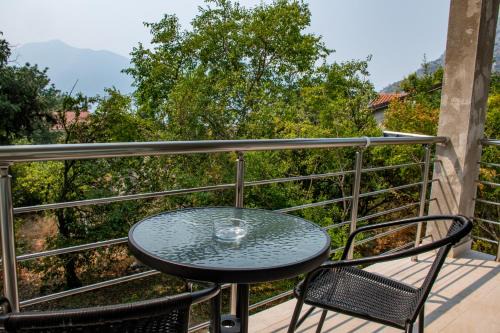Orahovac Apartment | Bay Leaf Apartments
