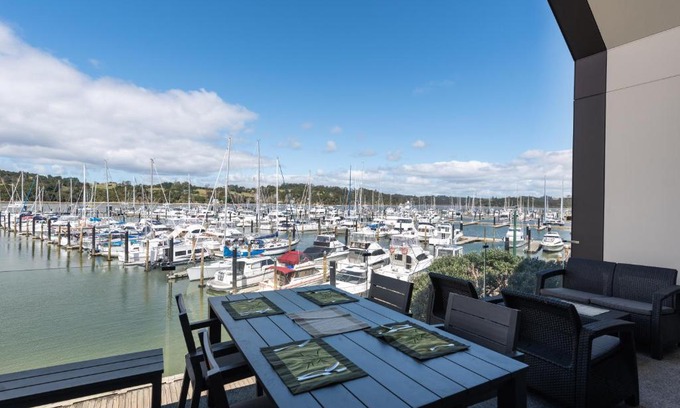 Opua Apartment | Bay of Islands Apartment with Marina Views