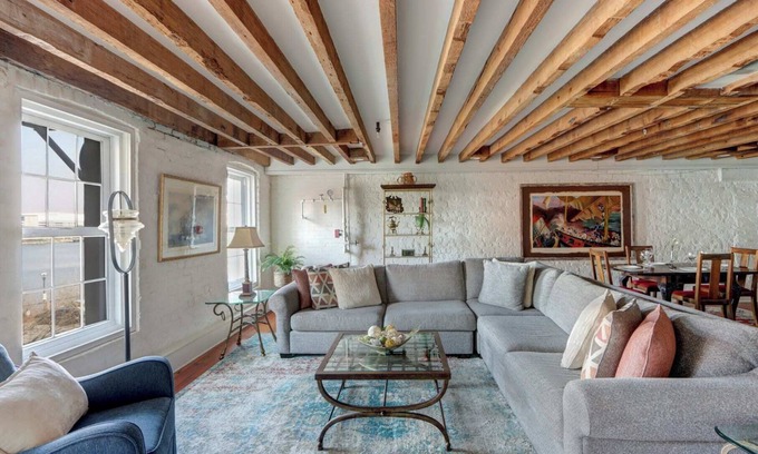 Historic District - North Apartment | Bay Street Flat, Historic | Riverfront View