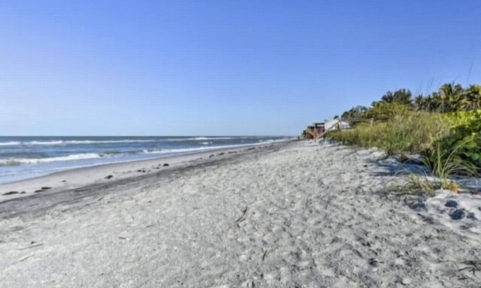 Placida House | Bay Watch - Beautiful Bay Views - PRIVATE ISLAND