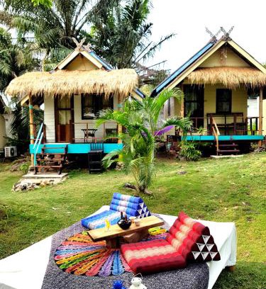 Bai Lan House | ฺBay Yard Hut