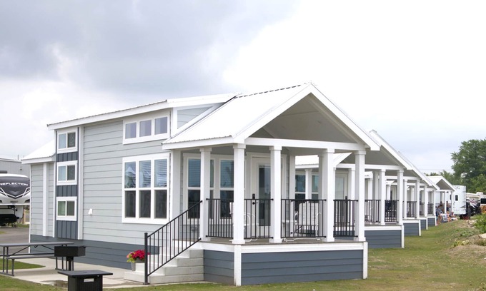 Sandusky Cottage | Bayfront Cottage #4, Beautiful Views