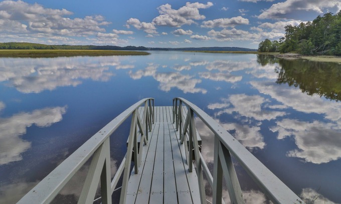 Bowdoinham House | Bayfront home with gorgeous water views, dock, outdoor patio, fireplace