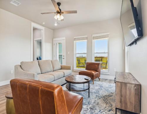 Galveston House | Bayfront Nirvana!