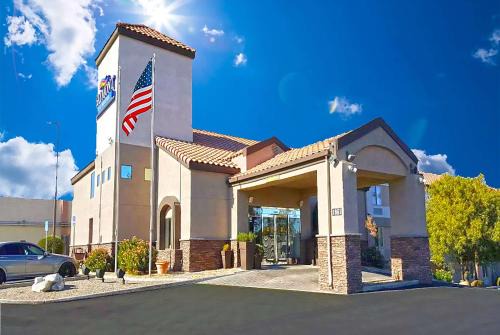Barstow Hotel | Baymont by Wyndham Barstow Historic Route 66