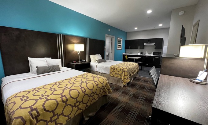 Bryan Hotel | Baymont by Wyndham Bryan College Station