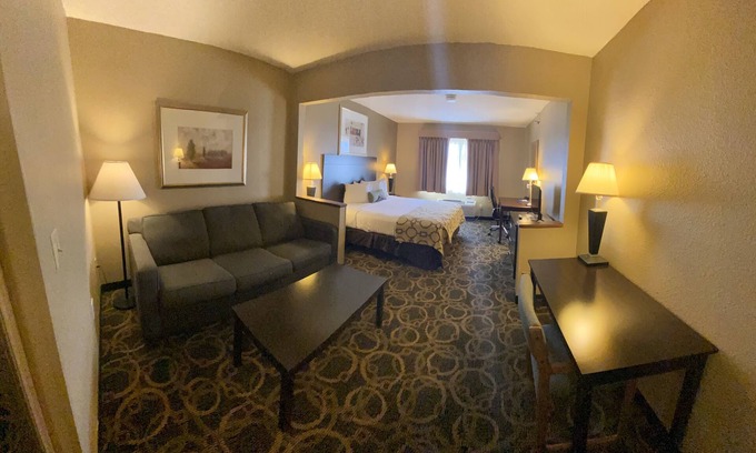 Evansville Hotel | Baymont by Wyndham Casper East