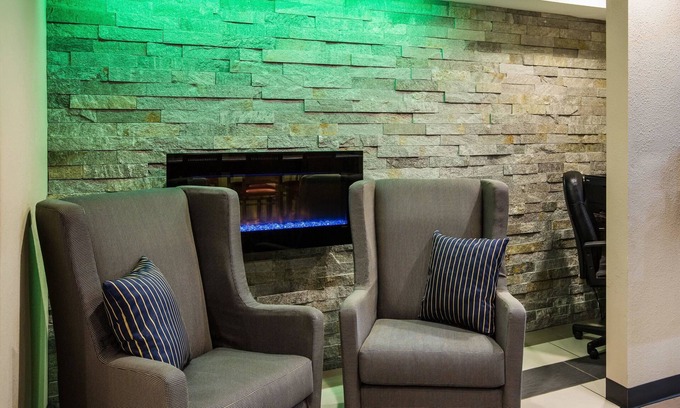 Southwest Area Hotel | Baymont by Wyndham Cedar Rapids