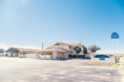 Fort Stockton Hotel | Baymont by Wyndham Fort Stockton