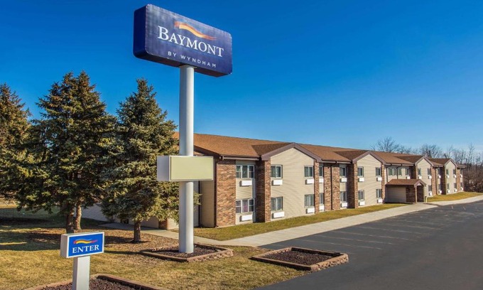 Joliet Hotel | Baymont by Wyndham Joliet