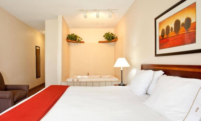 Merrillville Hotel | Baymont by Wyndham Merrillville
