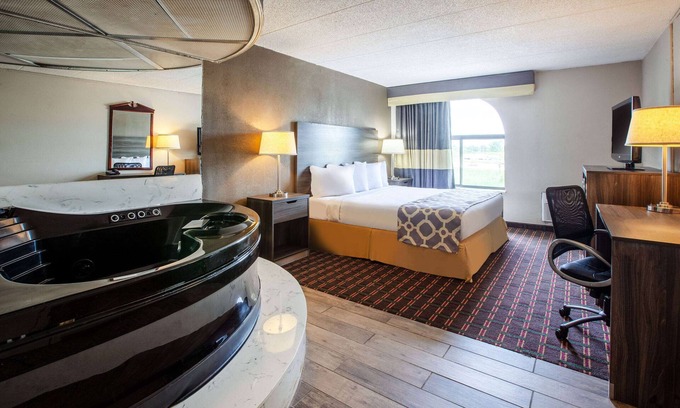 Northwood Hotel | Baymont by Wyndham Northwood
