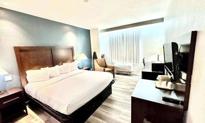 Richmond Hotel | Baymont by Wyndham Richmond I-70