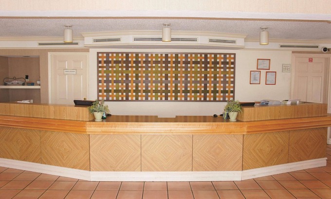 Harlandale Hotel | Baymont by Wyndham San Antonio South Park