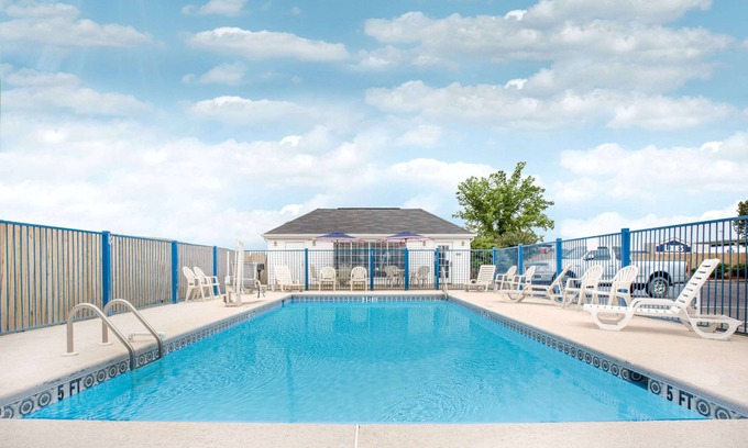 Tuscaloosa Hotel | Baymont by Wyndham Tuscaloosa