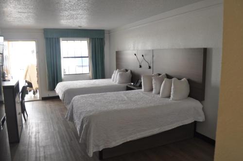 Fort Stockton Hotel | BAYMONT BY WYNDHAM